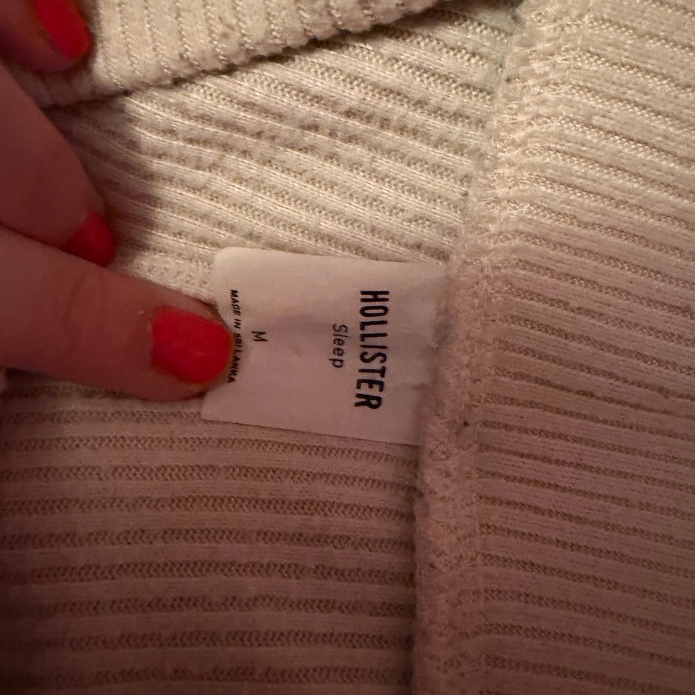Cream Ribbed Knit Sweater - Picture 2 of 3